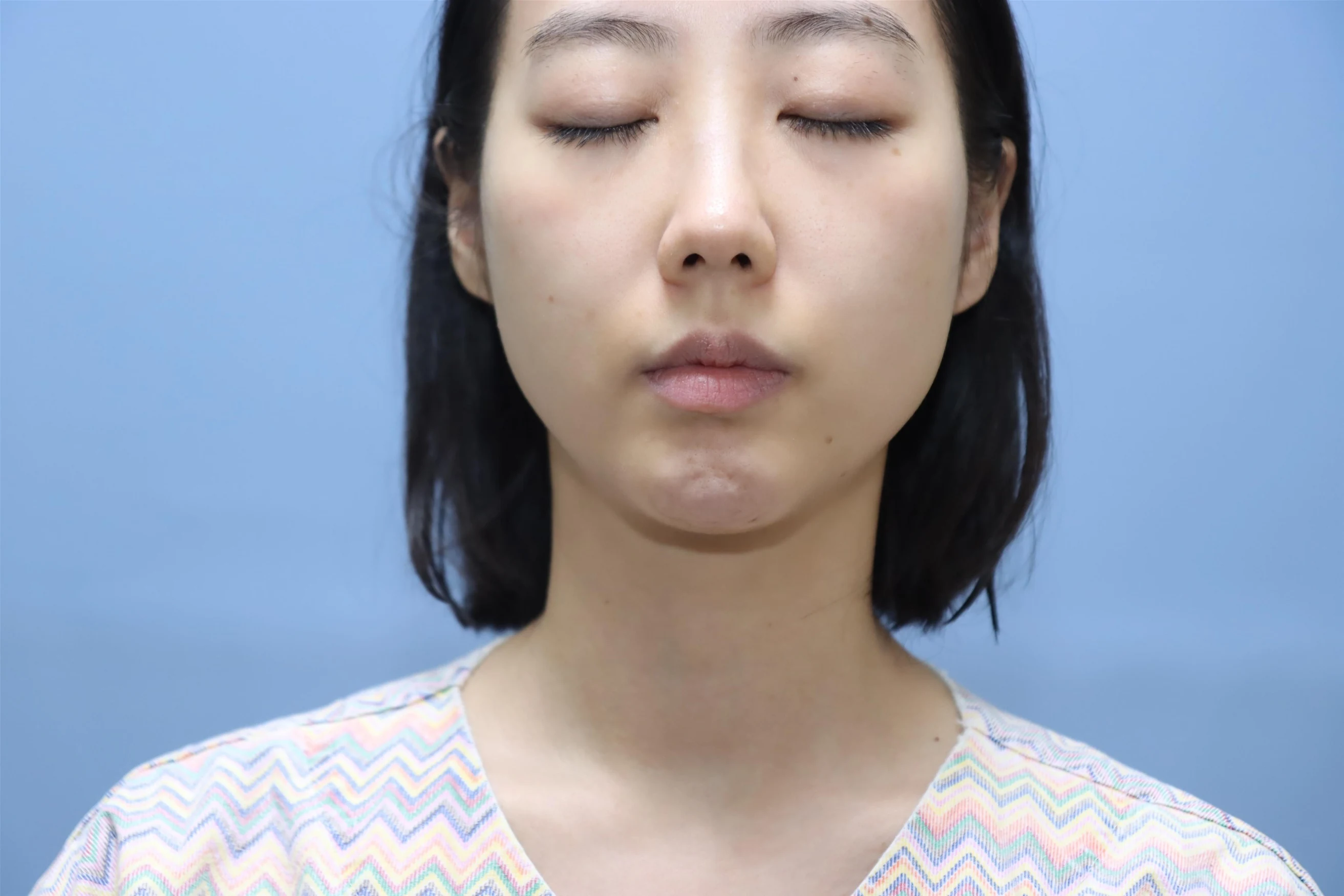 앞턱 근육 뭉침